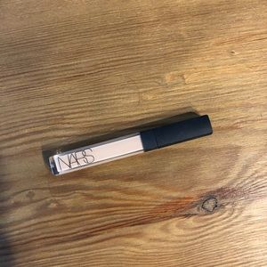Nars Radiant Creamy Concealer Custard